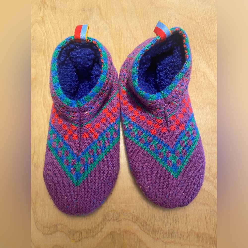 NWT Bombas Y1 Gripper Slipper in Purple Jewel - fits little kid size 11-13